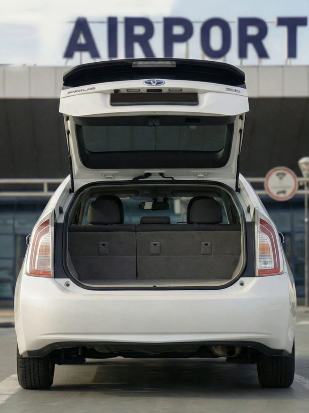 airport transfer luggage space bradford taxi